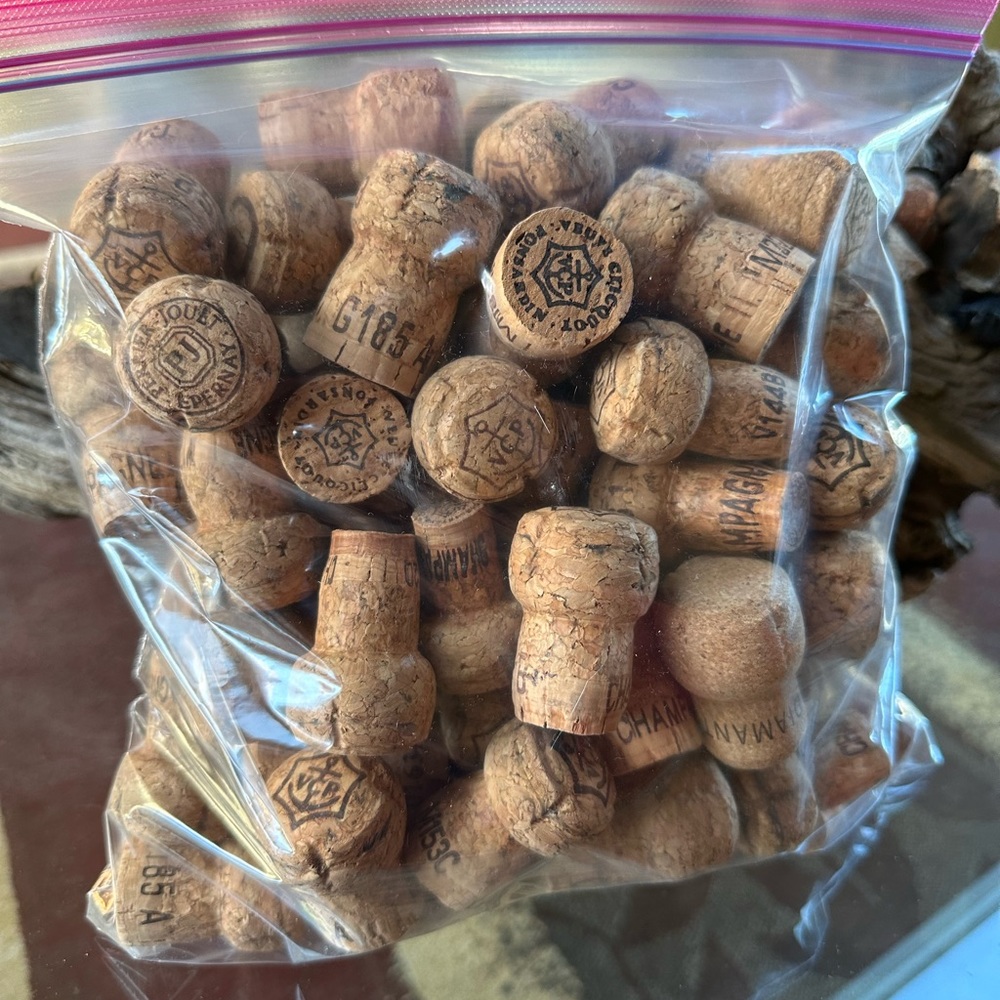 200 Champagne Corks Bulk Lot – Natural Recycled DIY Craft Decor